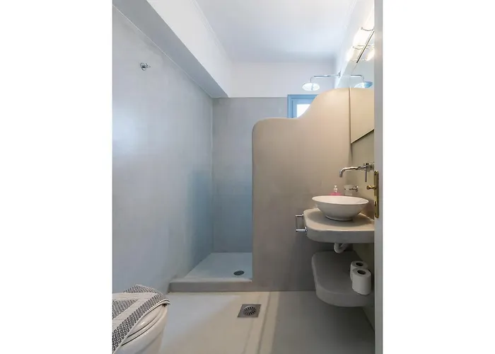 Venus Adamantas (Milos)